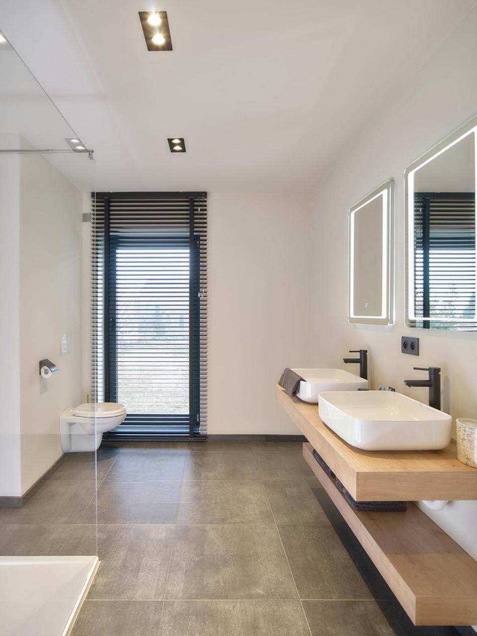 't Vlyt Vakantiehuis-Wellness Bed and Breakfast Riemst Buitenkant foto